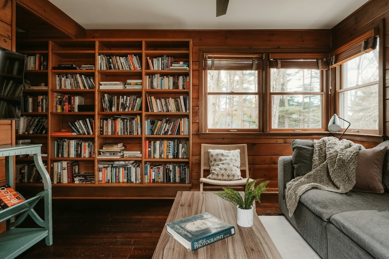 The Role of Community Retreats in Sustained Personal Recovery